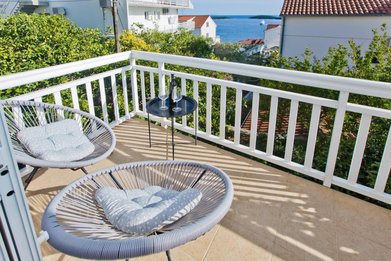 Apartments Anita Hvar Town Exterior foto