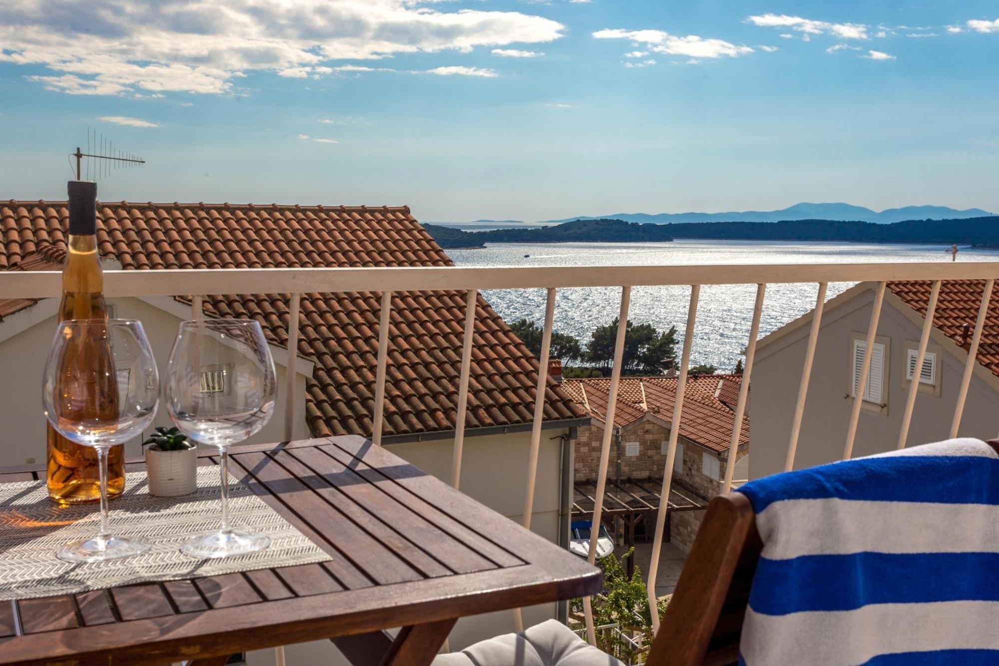 Apartments Anita Hvar Town Exterior foto