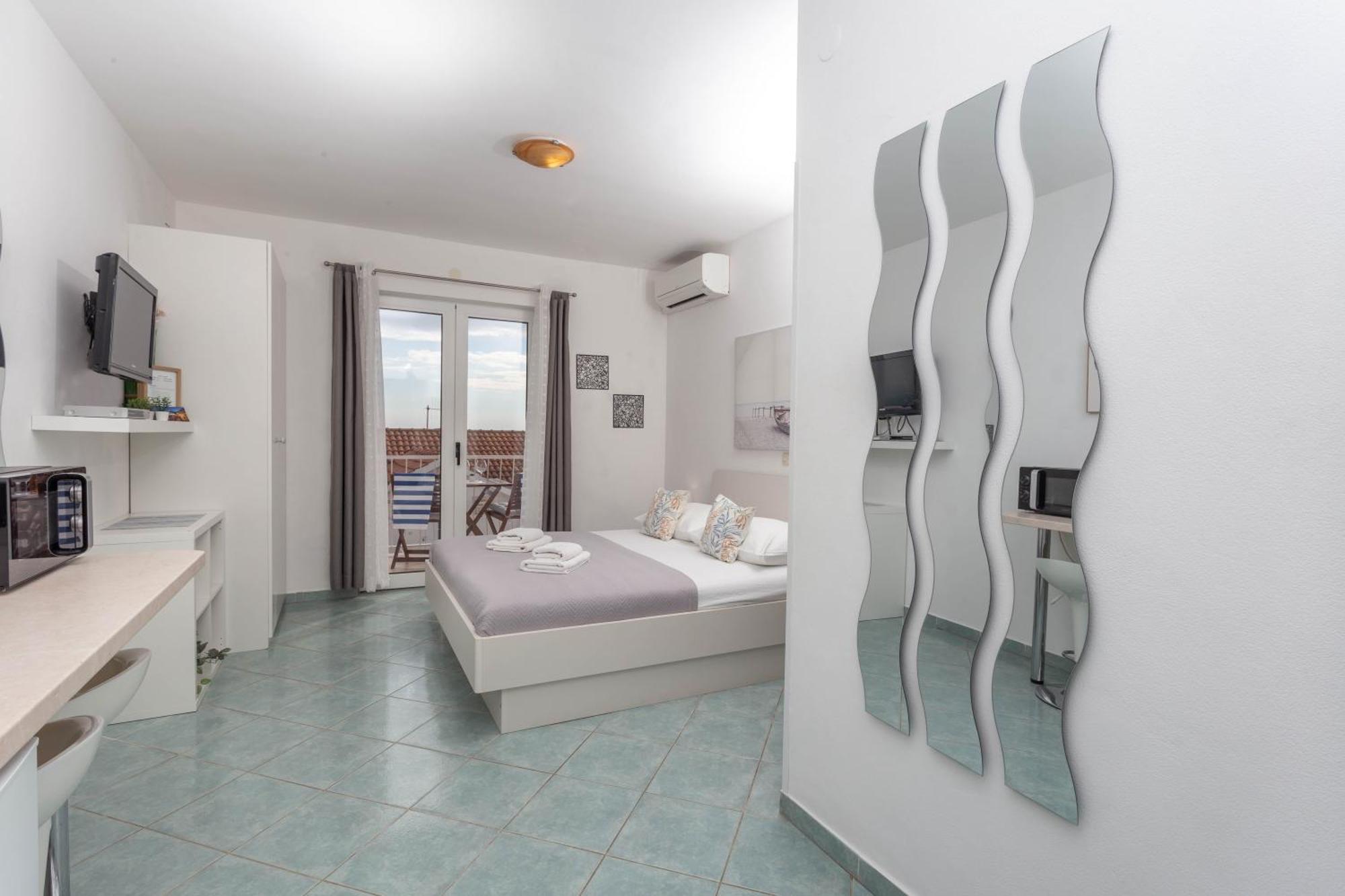 Apartments Anita Hvar Town Exterior foto